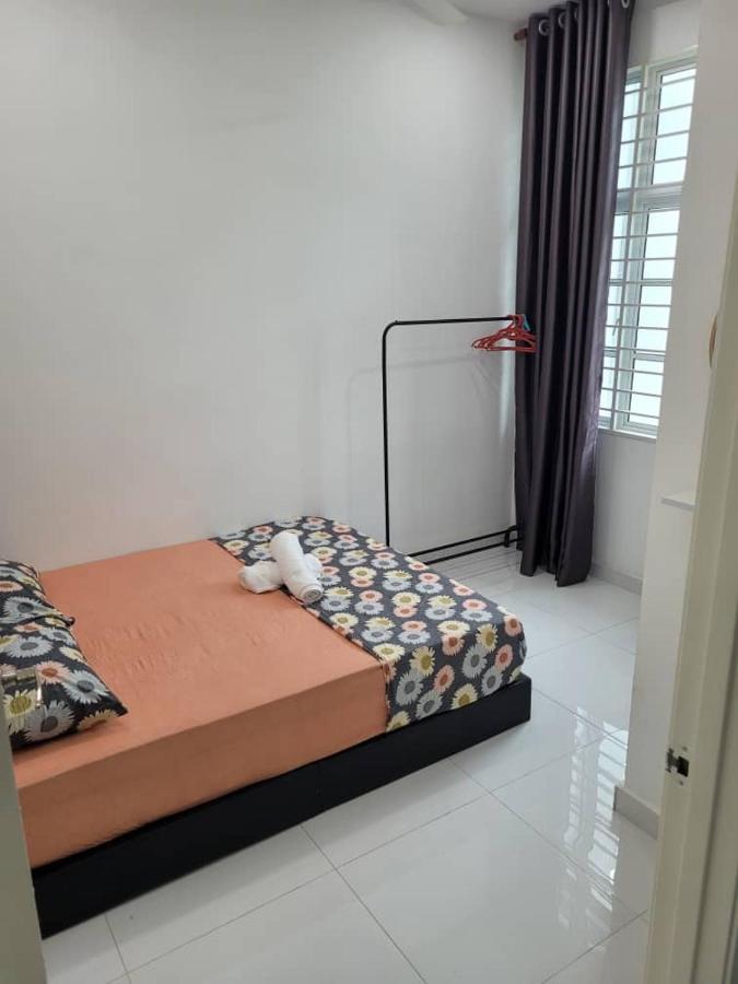 Teduhan Abqory Kuala Terengganu Buitenkant foto